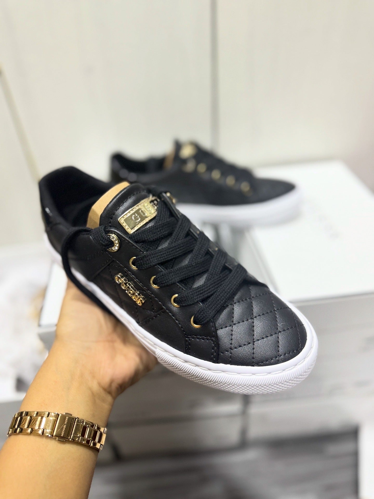 Zapatilla Guess
