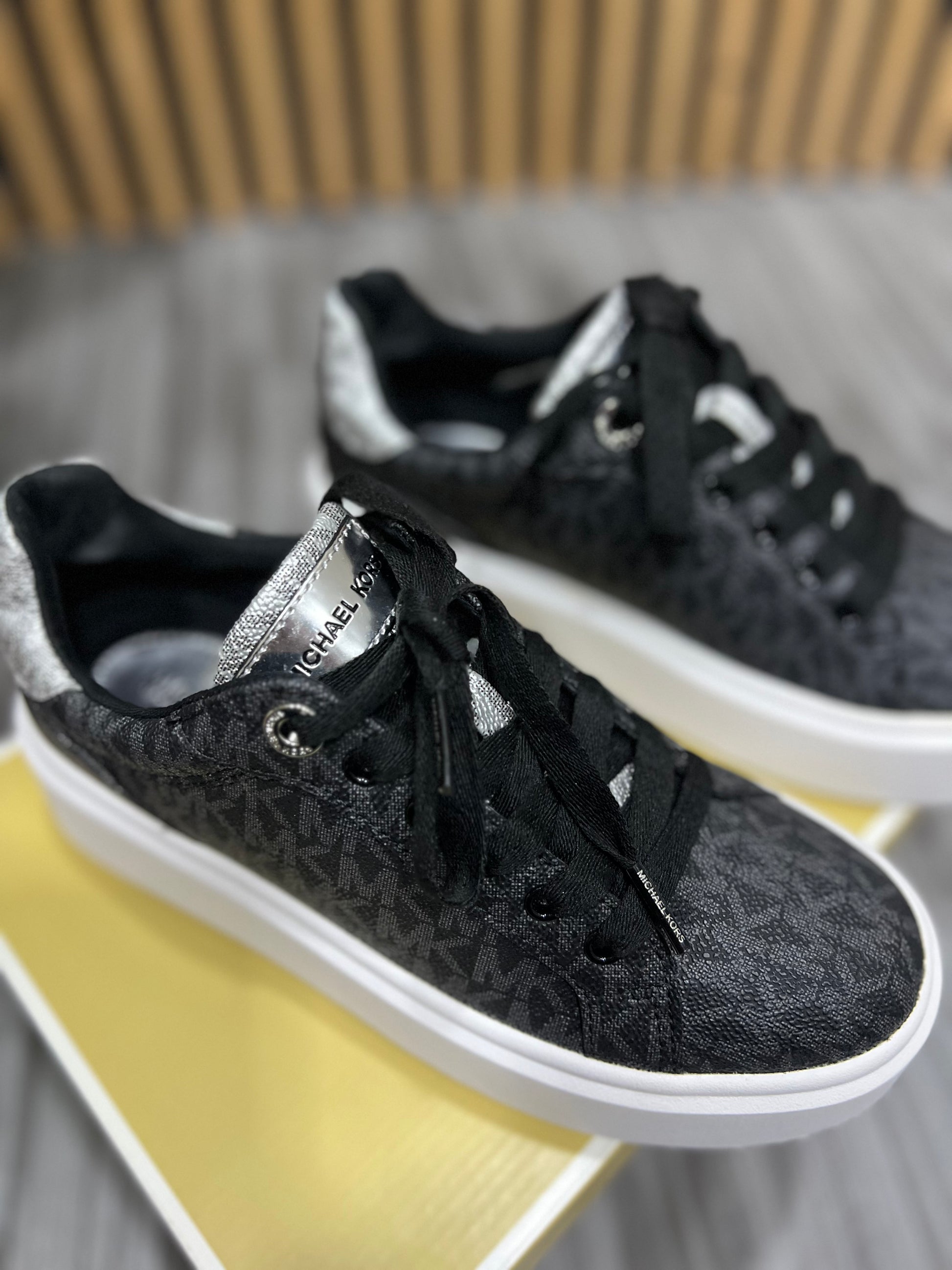 Zapatilla Romey Michael Kors