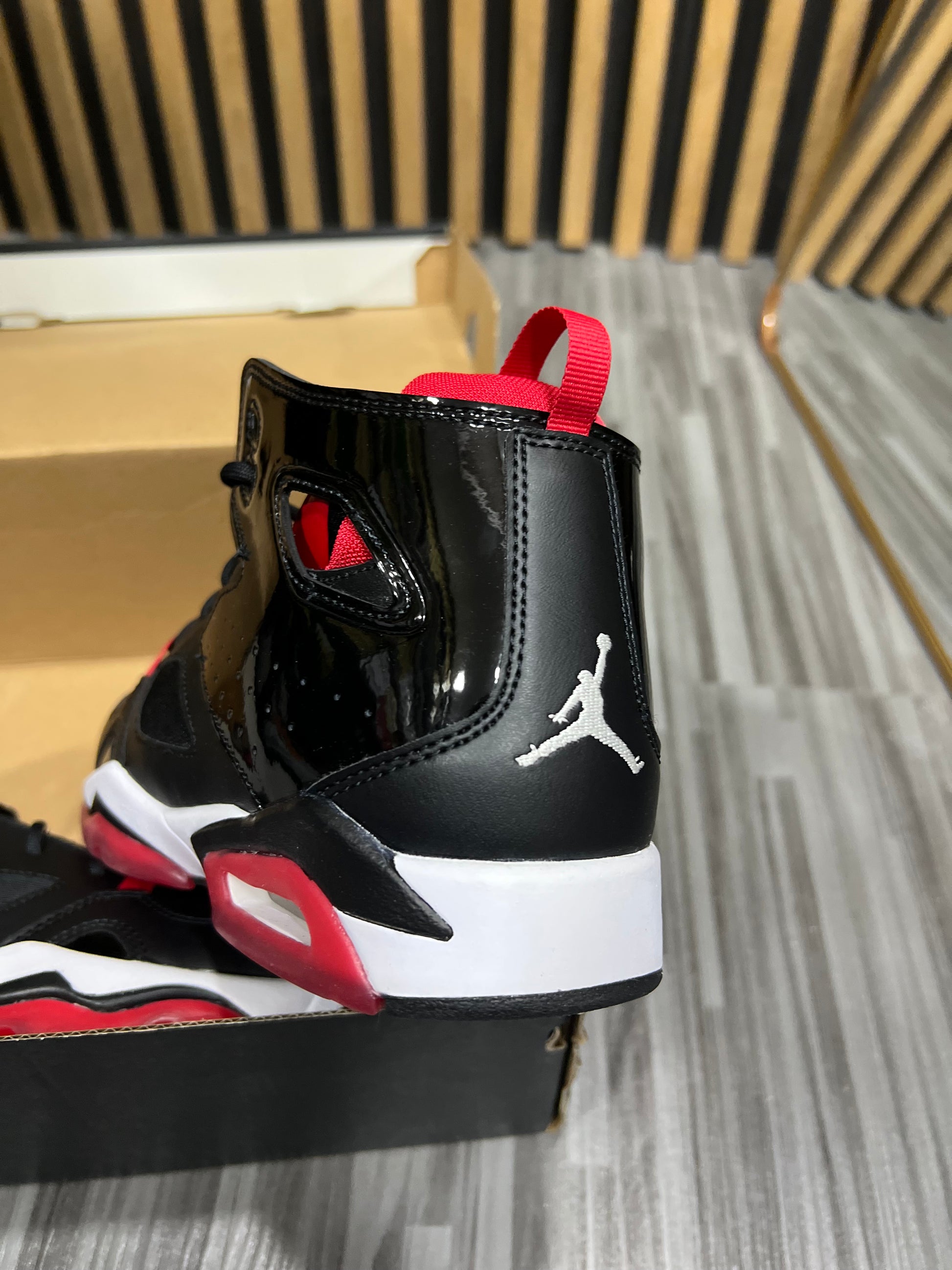 Zapatilla Jordan