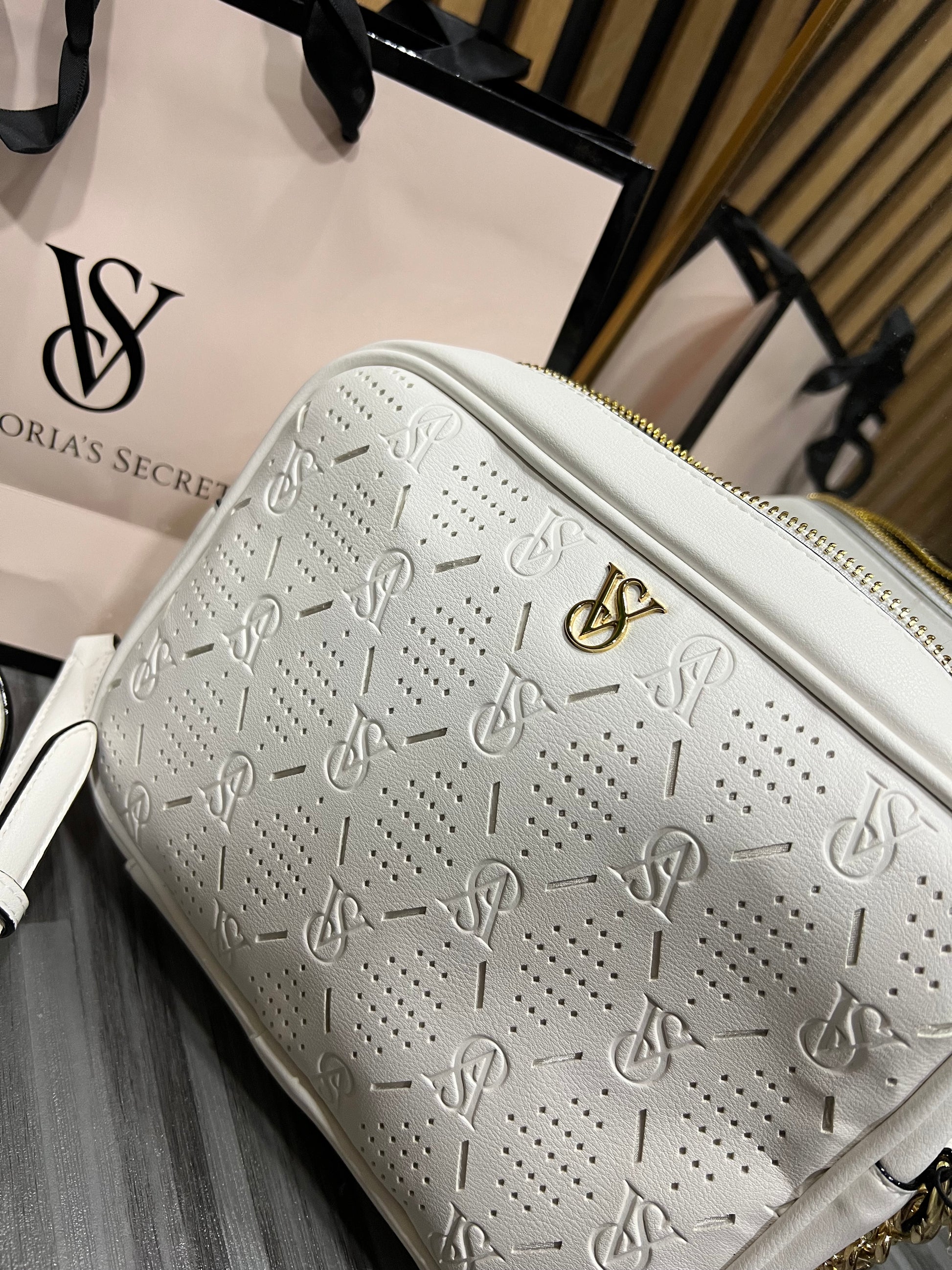 Crossbody Victoria’s Secret