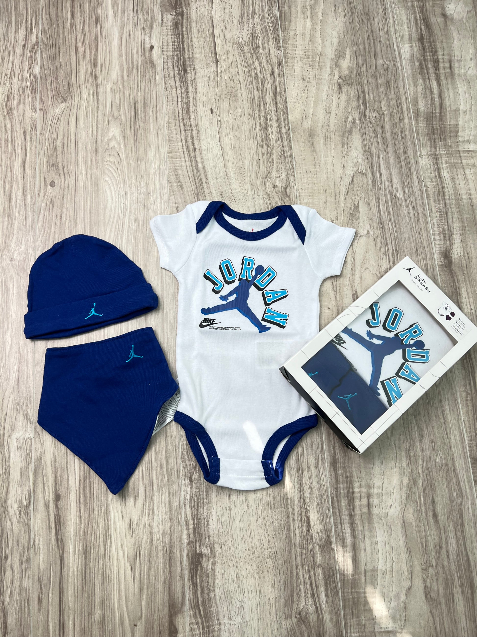 Set Jordan Bebe