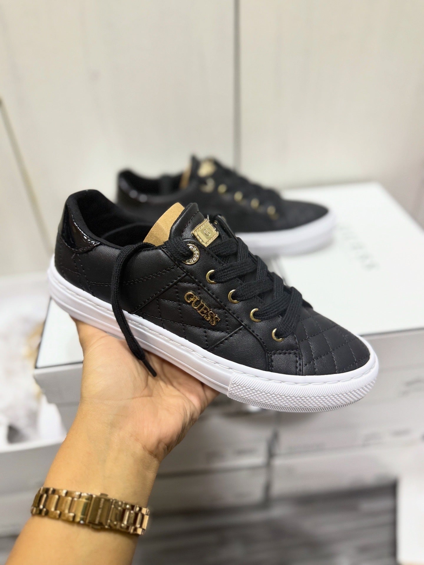 Zapatilla Guess